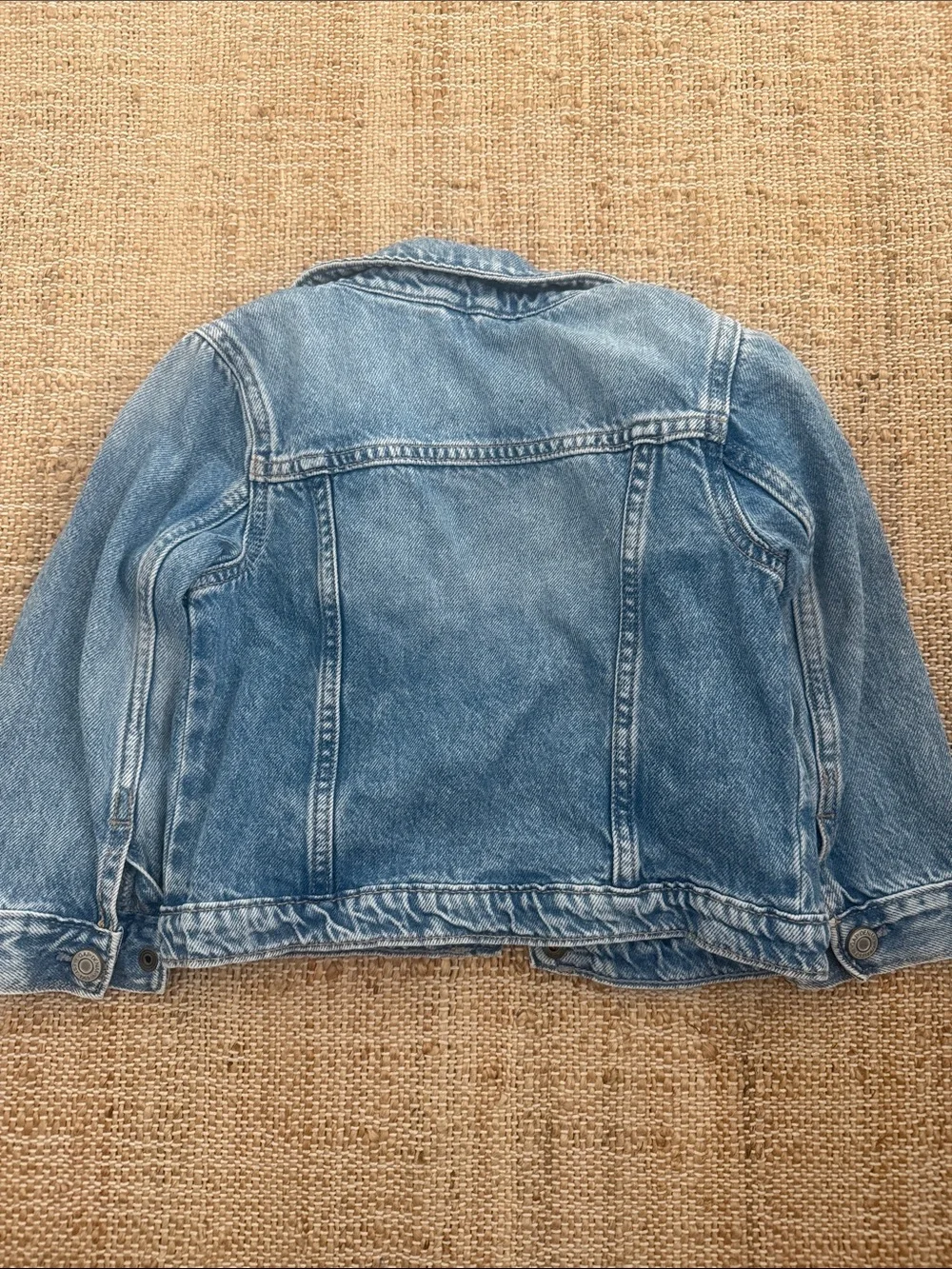 GAP Jean Jacket Medium / Light Wash 4T Toddler Denim